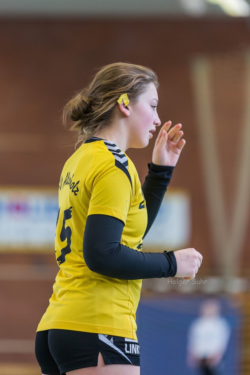 Bild 202 - B-Juniorinnen Bramstedter TS - TSV Altenholz : Ergebnis: 17:16